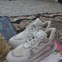کفش نو تازه خریداری شده