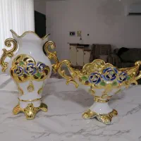 کشکول وگلدان سفید وطلایی