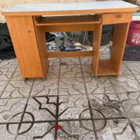 میز کامپیوتر