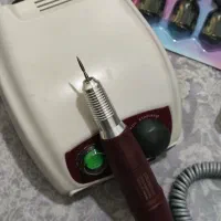 وسایل کاشت ناخن همشون نو هستن و اصل هستن