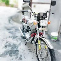 موتور ۱۲۵ مدارک دار