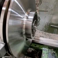 خدمات تراشکاری وفرز کاری