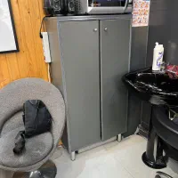 فروش تجهیزات کامل آرایشگاه مردانه  بسیار تمیز