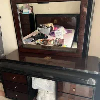 میز آرایش (طرح ورساچه )
