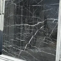 مرمریت مشکی نجف اباد
