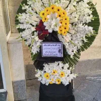 کدL4020 تاج گل تسلیتی و ختمی (مدل آلسترصورتی)