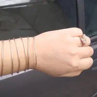 طلا سبک و نمادار