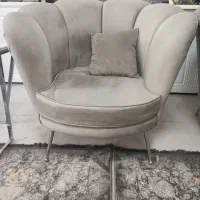 مبل صدفی تک
