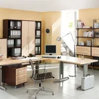 دفتر کار شیک و تمیز ابتدای صیاد
