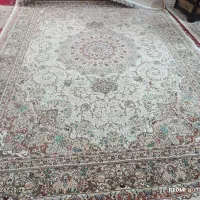 دو فرش نه متری ،فروش فوری ،نو نو