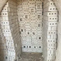 آجر س سوراخ