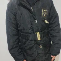 کاپشتن مشکی در حد نو