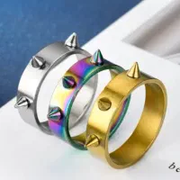 حلقه اسپایک دار