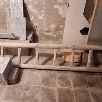 نردبان چوبی بزرگ