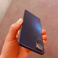 نوت 12پرو بدون یک نقطه گارانتی فعال