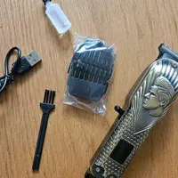 ماشین اصلاح شارژی موزر دارای سنسور روغن ریش تراش|آرایشی، بهداشتی، درمانی|تبریز, |دیوار