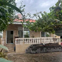 ویلای نوساز با حیاط و پارکینگ و قیمت استثنایی