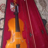فروش ویولن 100. 4/4 همراه وسایلش|ویولن|کارون, |دیوار