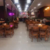 نیروی ساده شهرستانی جهت پیتزا فروشی نیازمندیم|استخدام خدمات فروشگاه و رستوران|مشهد, سعد آباد|دیوار