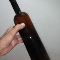 بطری یک لیتری و نیم لیتری|ظروف نگهدارنده، پلاستیکی، یک‌بارمصرف|اهواز, سیصد دستگاه|دیوار