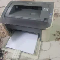 پیرینتر لیزری