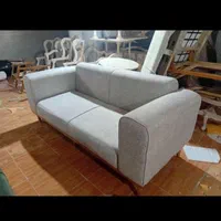 تعمیر و تولید مبل راحتی|مبلمان خانگی و میز عسلی|رشت, سلیمانداراب|دیوار