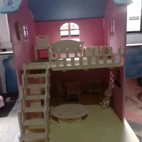 خانه چوبی نیم متری و عروسک