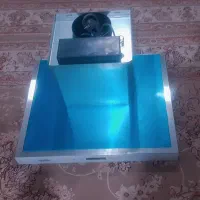 هود|هود|ملک‌آباد, |دیوار