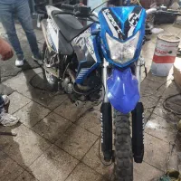 فروش موتور سیکلت پیشرو گلد