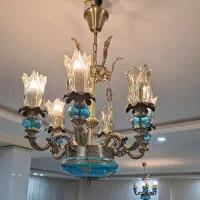 فروش فوری دو عدد لوستر برنجی و دیوارکوب ست