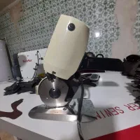 قیچی ۸پر درحد نو