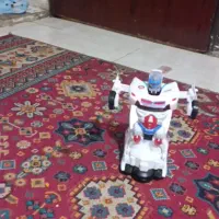 ماشین رباتی|اسباب‌‌بازی|چرام, |دیوار