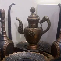 آفتابه لگن وقوری مسی|کلکسیون اشیاء عتیقه|مشکیندشت, |دیوار