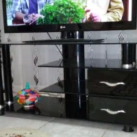 زیر تلویزیون