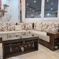 فروش دو دست مبلمان ۹ نفره و میز تلوزیون|مبلمان خانگی و میز عسلی|زاهدان, |دیوار