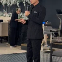 فروشنده تلفنی