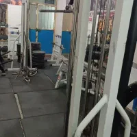 باشگاه بدنسازی جاروکش