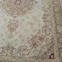 یکعدد فرش نومتری  700شونه تراکم 2000در مهدیشهر