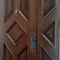 درب ورودی منزل