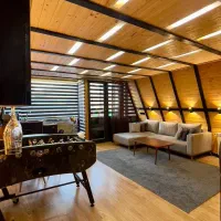 اجاره کلبه سوئیسی دوخواب(کد حمید)|اجارهٔ کوتاهمدت ویلا و باغ|بندر انزلی, نامجو|دیوار