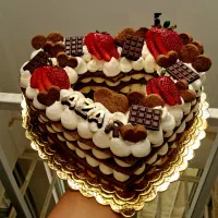 بیسکوکیک ترند جدید کیک تولد