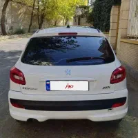 ۲۰۷ پانوراما ارتقا سفید ۱۴۰۳|خودرو سواری و وانت|همدان, |دیوار