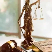 وکالت تخصصی و مشاوره رایگان