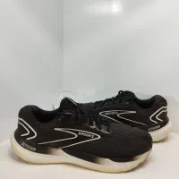 کتونی اورجینال برند BROOKS سایز 44.5
