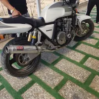 هندا سی بی ۱۰۰۰