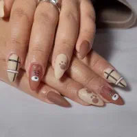 خدمات ناخن|خدمات آرایشگری و زیبایی|شیراز, گویم|دیوار