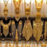 کیف زنانه با مقداری طلا
