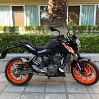 KTM duke|موتورسیکلت|اصفهان, باغ گلها|دیوار