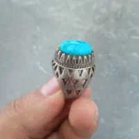 انگشتر فیروزه رنگ ثابت