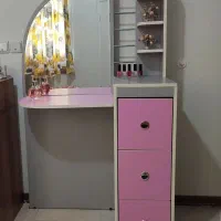 میز آرایش MDF در حد نو